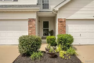 500 Flowering Magnolia Dr, O'Fallon, MO 63366 - Photo 3