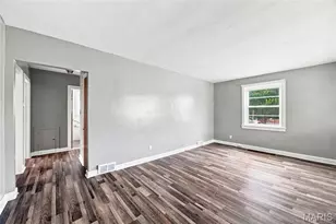 413 W 9th St, Hermann, MO 65041 - Photo 5
