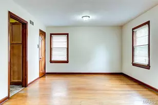8746 North Ave, Saint Louis, MO 63114 - Photo 9