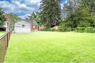 8746 North Avenue, Saint Louis, MO 63114 - Photo 31