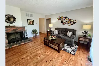 12804 Fox Haven Drive, Florissant, MO 63033 - Photo 7
