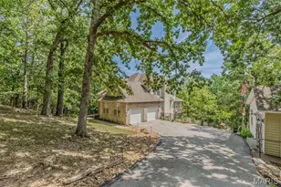 756 Heatherstone Dr, High Ridge, MO 63049 - Photo 3