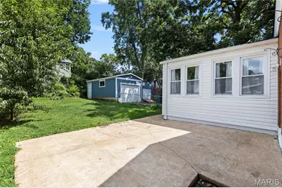 8921 Powell Avenue, Brentwood, MO 63144 - Photo 21