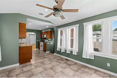 8921 Powell Avenue, Brentwood, MO 63144 - Photo 11