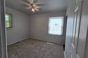 10642 Dunkeld Cir, Saint Louis, MO 63137 - Photo 11