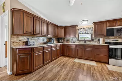 200 Fairview Drive, Winfield, MO 63389 - Photo 11