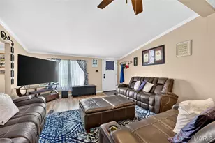 200 Fairview Dr, Winfield, MO 63389 - Photo 15
