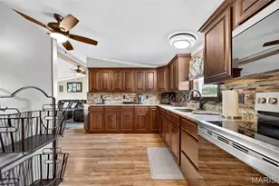 200 Fairview Dr, Winfield, MO 63389 - Photo 13