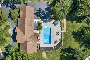 332 Ladue Lake Dr, Creve Coeur, MO 63141 - Photo 69