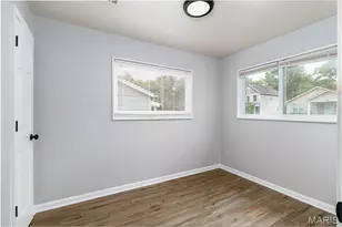 10348 Earl Dr, Saint Louis, MO 63136 - Photo 7
