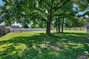 4 W Cheshire Dr, Saint Charles, MO 63303 - Photo 59