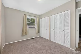 4 W Cheshire Dr, Saint Charles, MO 63303 - Photo 21