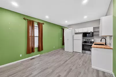 4338 Humphrey Street, Saint Louis, MO 63116 - Photo 5