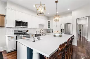 3888 Utah Pl, Saint Louis, MO 63116 - Photo 21
