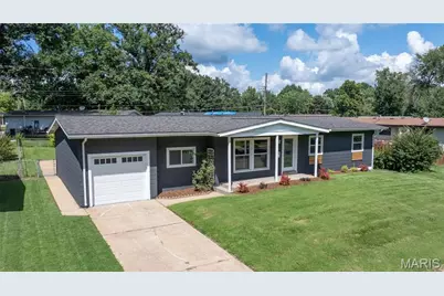 245 Humes Lane, Florissant, MO 63031 - Photo 1