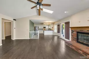 25 Park Pl, Saint Peters, MO 63376 - Photo 5