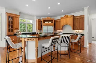 2457 Town and Country Ln, Town and Country, MO 63131 - Photo 19