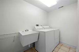 2457 Town and Country Ln, Town and Country, MO 63131 - Photo 65