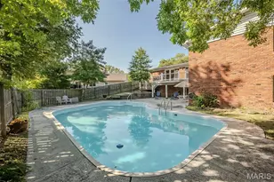 749 Chatelet Woods Dr, Saint Louis, MO 63135 - Photo 39
