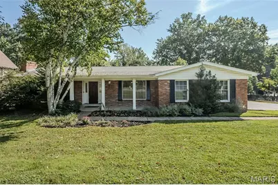 749 Chatelet Woods Drive, Saint Louis, MO 63135 - Photo 41
