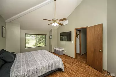 415 Lilac Lane, Saint Clair, MO 63077 - Photo 23
