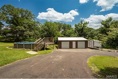 415 Lilac Lane, Saint Clair, MO 63077 - Photo 35