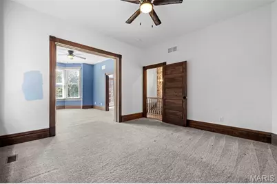 3665 Russell Boulevard, Saint Louis, MO 63110 - Photo 25
