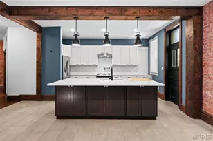 3665 Russell Blvd, Saint Louis, MO 63110 - Photo 9