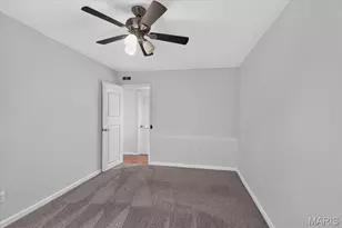 550 Coeur de Royale Dr, Saint Louis, MO 63141 - Photo 27