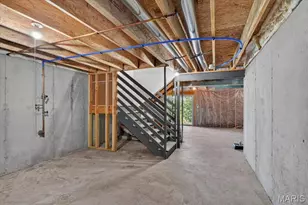 677 Vista Conn Dr, Saint Louis, MO 63125 - Photo 43