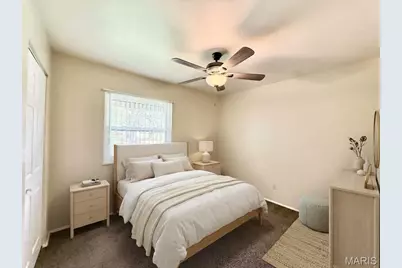 7601 Hazelcrest Drive #E, Hazelwood, MO 63042 - Photo 21