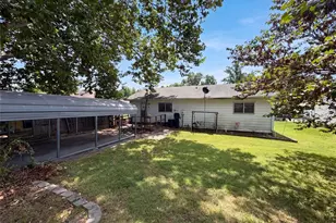 1005 S 3rd St, Festus, MO 63028 - Photo 5