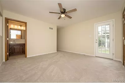 9136 Pardee Spur, Saint Louis, MO 63126 - Photo 35