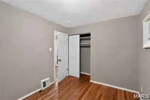 7744 Ellington Dr, Saint Louis, MO 63121 - Photo 7