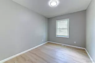 2206 Outlook Dr, Saint Louis, MO 63136 - Photo 23