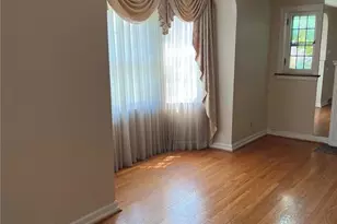 7262 Ravinia Dr, Saint Louis, MO 63121 - Photo 9