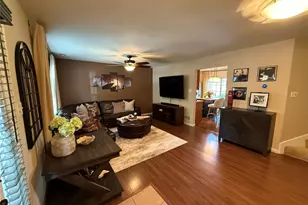 410 Montclair Tower Dr, Saint Charles, MO 63303 - Photo 7