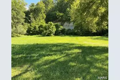 319 S Griffith Street, Hannibal, MO 63401 - Photo 1