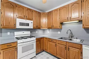 740 Bellerive Blvd, Saint Louis, MO 63111 - Photo 29