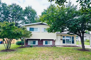13 Floweridge Ln, Florissant, MO 63031 - Photo 27