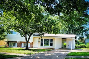 13 Floweridge Ln, Florissant, MO 63031 - Photo 25