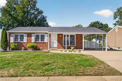 2847 Foxwood Drive, Maryland Heights, MO 63043 - Photo 1