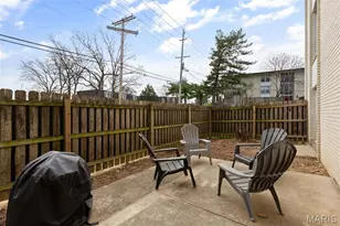 10415 Briarbend Dr, Saint Louis, MO 63146 - Photo 17
