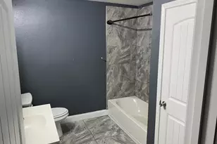 304 Poe St, Park Hills, MO 63601 - Photo 9