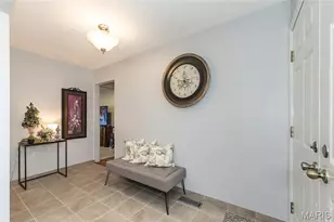 10 Club Grounds S Dr, Florissant, MO 63033 - Photo 5