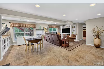 730 Longfellow Circle, O'Fallon, MO 63366 - Photo 41