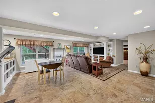 730 Longfellow Cir, O'Fallon, MO 63366 - Photo 41