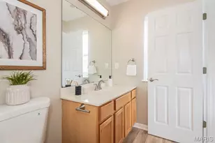 6 Robinson Circle Dr, Saint Louis, MO 63136 - Photo 29