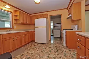 302 Fairview Ln, Desloge, MO 63601 - Photo 21