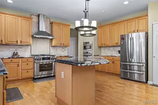 17835 Westhampton Woods Dr, Chesterfield, MO 63005 - Photo 17